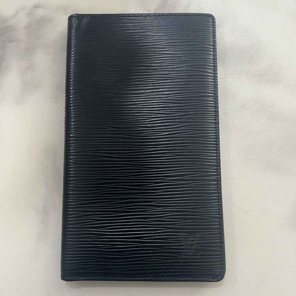 Louis Vuitton Epi Bi-Fold Wallet